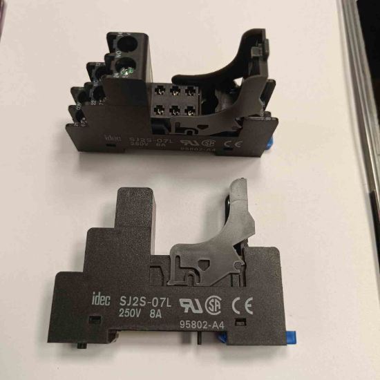 Picture of SJ2S-07L 250V 8A 8PIN RELAY