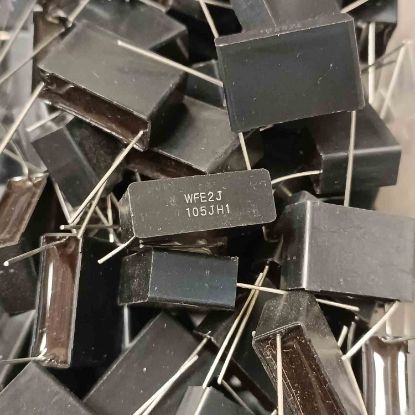 Picture of 1UF 250V 22.5mm  CAPACITOR %5