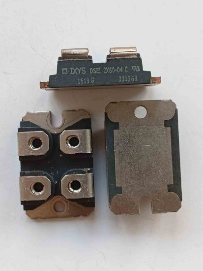 Picture of DSEI2X60-04C 2x60A 400V SOT227B