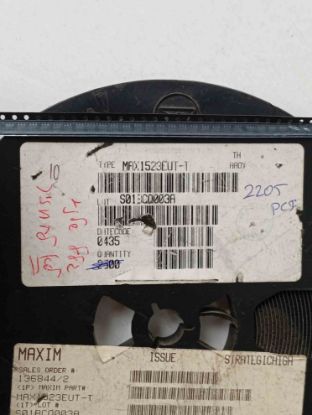 Picture of MAX1523EUT-T IC