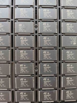 Picture of M29W320ET70NG IC