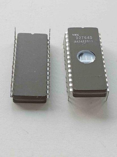 Picture of D2764D IC