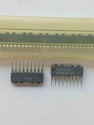 Picture of SAA1300 IC