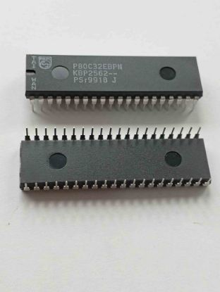 Picture of P80C32EBPN IC