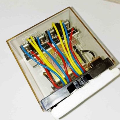 Picture of MM4P-JE 200/220VDC 200/220VDC RELAY