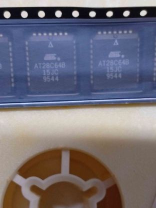 Picture of AT28C64B-15JC PLCC IC