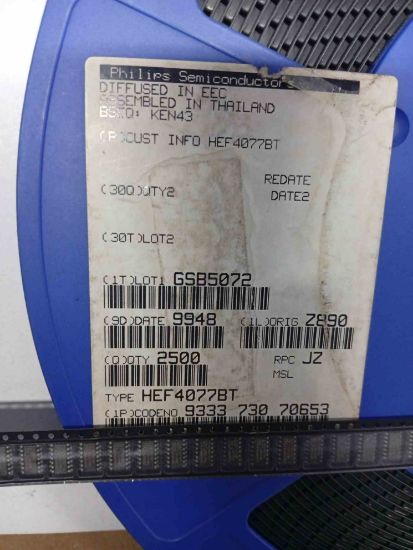 Picture of HEF4077BT IC