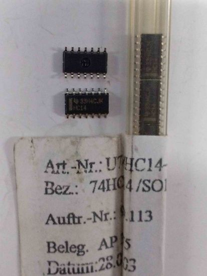 Picture of 74HC14 IC SMD