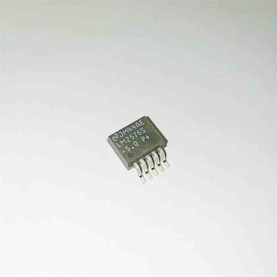 Picture of LM2576S-5.0 TO263 IC
