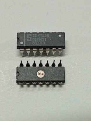 Picture of 74LS74AN DIP IC