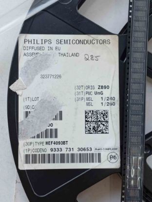 Picture of HEF4093BT SMD IC