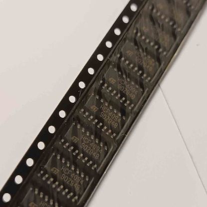 Picture of HCF4094 smd IC