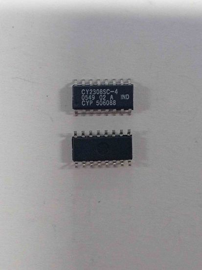 Picture of CY2308SC-4 IC