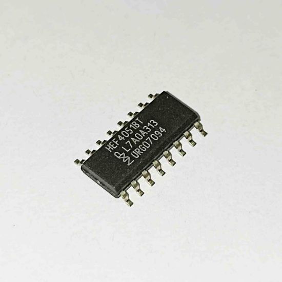 Picture of HEF4051BT smd IC