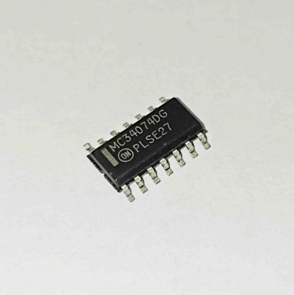 Picture of MC34074DG smd IC
