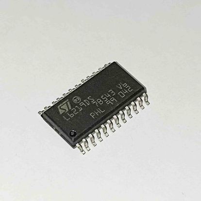 Picture of L6219DS smd IC