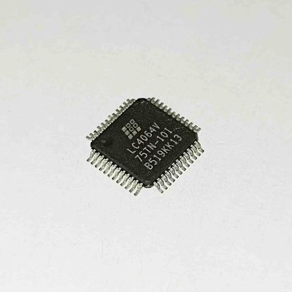 Picture of LC4064V 75TN-I01 smd IC