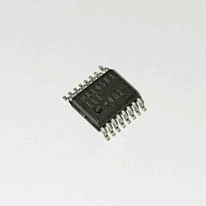 Picture of MAX4581 smd IC