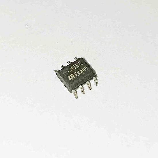 Picture of LM317L SOIC8 IC