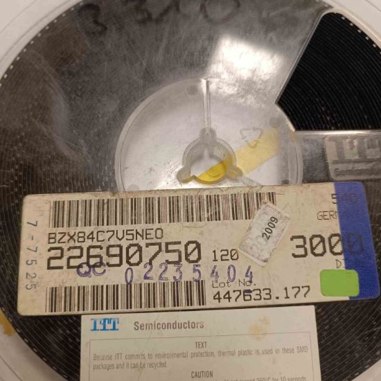 Picture of BZX84C7V5 7.5V SOT23 DIODE