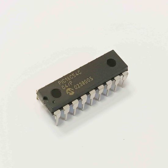 Picture of PIC16C54C04/P DIP IC