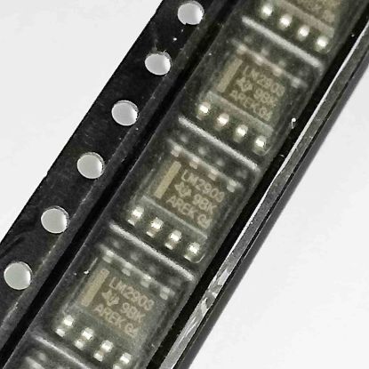Picture of LM2903DR IC
