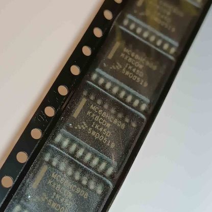 Picture of MC908KX8CDWR2 smd IC