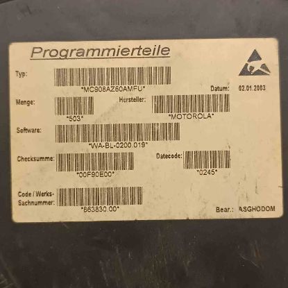 Picture of MC908AZ60AMFU smd IC