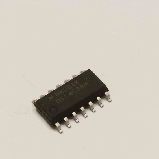 Picture of DS14C88MX smd IC