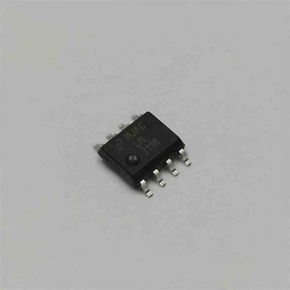 Picture of LM311 smd IC