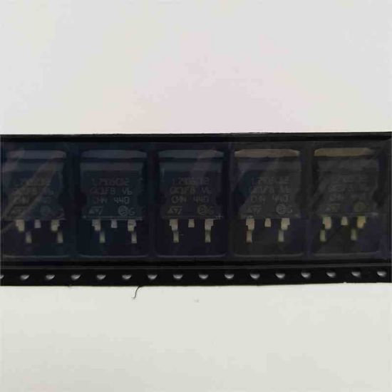 Picture of L7905CD2 5V 1.5A TO263 IC