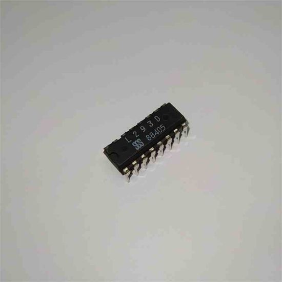 Picture of L293D DIP IC