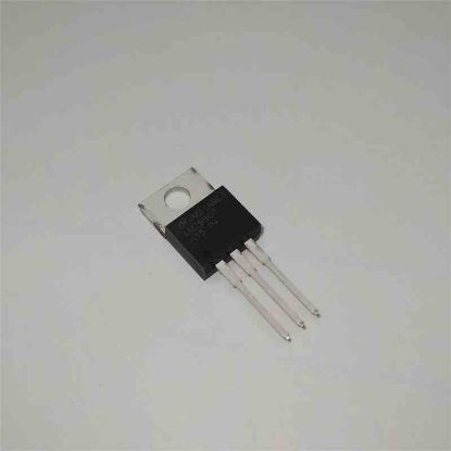 Picture of LM2990T IC