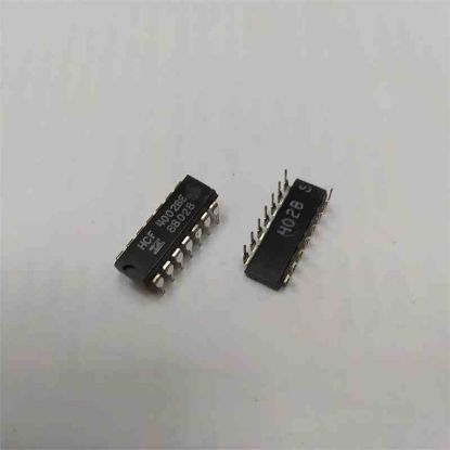 Picture of HCF4002BE IC