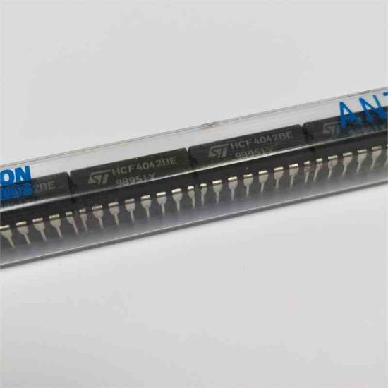 Picture of HCF4042BE IC