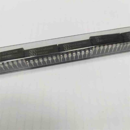 Picture of HCF4045BE IC