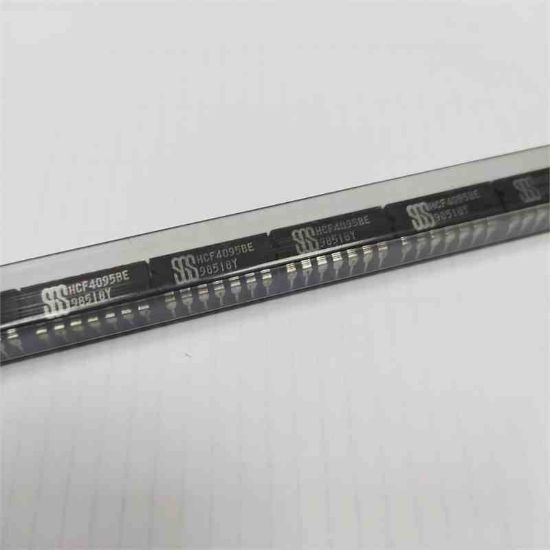 Picture of HCF4095BE IC