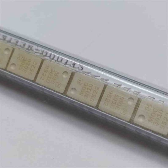 Picture of MOC3010 OPTO