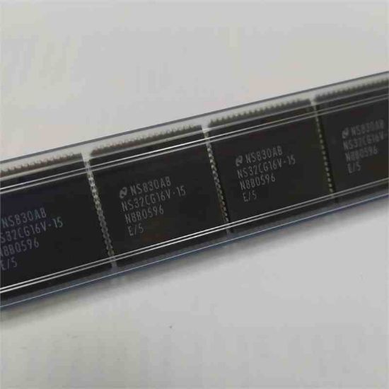 Picture of NS32CG16V-15E IC