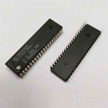 Picture of P80C32EBPN IC