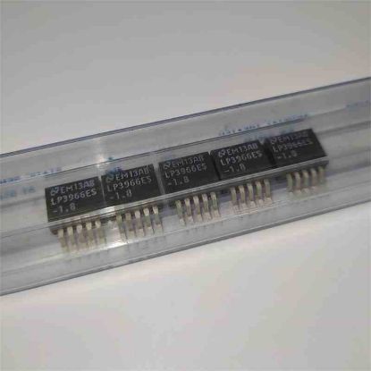 Picture of LP3966ES TO263 IC