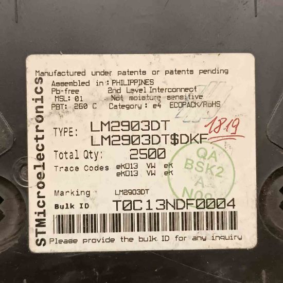 Picture of LM2903DT smd IC