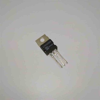 Picture of L78S05CV TO220 IC