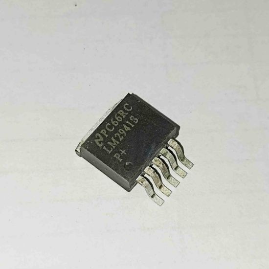 Picture of LM2941S TO263 IC