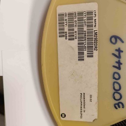 Picture of LM2902DR2 smd IC