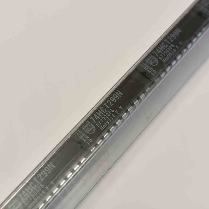 Picture of 74HCT299N DİP IC