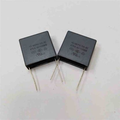 Picture of C42Q2475KBGC000 4.7UF 305VAC 27.5mm CAPACITOR