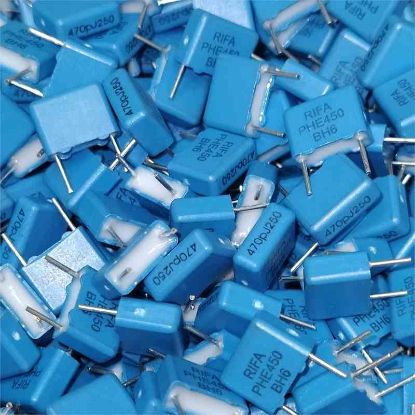 Picture of PHE450HK3470JR05  470pF 250V  7.5mm  0.05 CAPACITOR