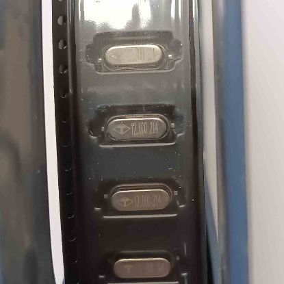 Picture of XJ1EGCNANF 12MHz smd 