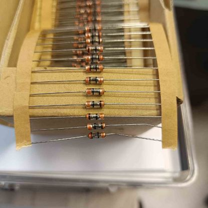 Picture of DSP-102M-A21F 1000V DİRENÇ TİPİ